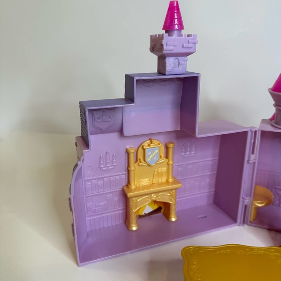 Disney Princess Sleeping Beauty 2009 Aurora Castle Playset - Picture 5 of 8
